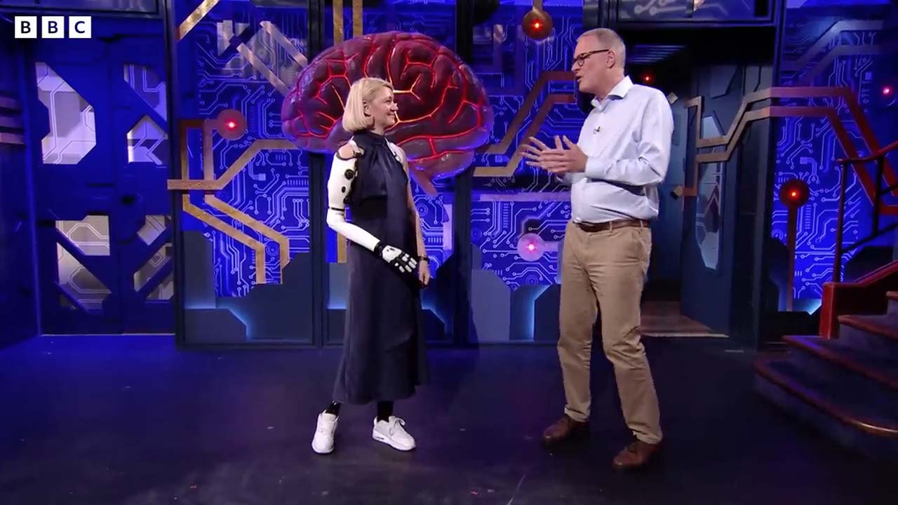 Sarah Demonstrates COVVI Hand On BBC's Christmas Lectures